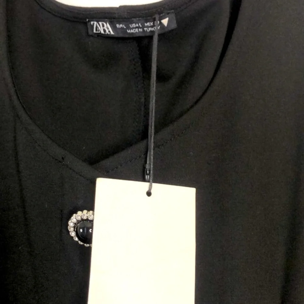 NWT ZARA LITTLE BLACK SLEEVELESS DRESS WITH JEWELED BUTTONS SIZE LARGE - Picture 4 of 6